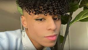 Então Roberta Birthday