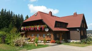 Nutzen sie die wunderschöne umgebung für lange. Ferienhaus Ferienwohnung Schonach Fruhstuck Moglich Urlaub 2021 2022 Buchen