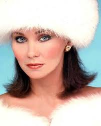 throwback: Wish I still had this hat. 🥶 📸: George Stapleton  #candacejordan #candidcandace