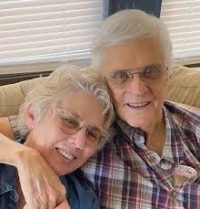 Obituaries/WARREN LEE DUNN