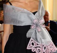Se puede hacer de la falda un chal, un poncho, una capa o confeccionar otra prenda totalmente diferente. Ù…Ø´ØºÙˆÙ„ Ù„Ø§ ÙŠÙ…ÙƒÙ† ØªØ¬Ù…Ø¹ Vestidos De Ceremonia Com Echarpe Zetaphi Org