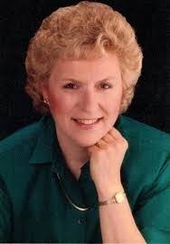 Roslyn Mcfadden's Instagram, Twitter & Facebook