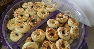 طريقة عمل كعك العيد بالتمر بالصور من ام احمد4 recipe middle eastern desserts food food and drink