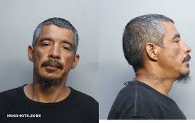 Agustin Patlan's Instagram, Twitter & Facebook