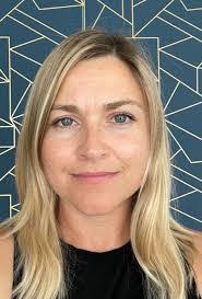 Bradley Munro's Instagram, Twitter & Facebook