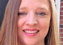 Angela Pendley's Instagram, Twitter & Facebook