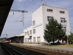 It has around 22,000 inhabitants. Valasske Mezirici Roznov Pod Radhostem Railway Line Wikidata