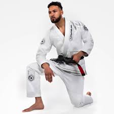 Just starting out or a seasoned bjj veteran? Hayabusa Gold Weave Warrior Jiu Jitsu Gi White Fightwear Shop Europe