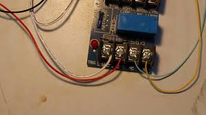 Altronix rbr1224 electronic toggle/ratchet relay,12vdc to 24vdc review. Build A Reversing Relay From A Altronics Rb5 Board Youtube