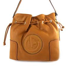 Grand sac simili cuir avec une anse et sa bandoulière réglable. Sac Bandouliere Camel Cdiscount
