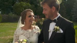 Im beisein von freunden und familie gaben sich die beiden verliebten das jawort. So Schon War Die Hochzeit Von Bauer Gerald Und Seiner Anna