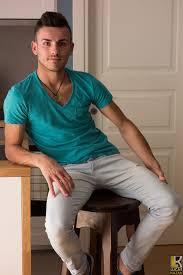 Andrea Rojo López - Conquista con su mirada y su cuerpo