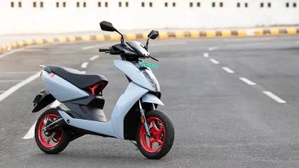 एथर 450X - स्पोर्टी डिजाइन और आधुनिक तकनीक, AI generated