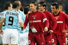 Lazio has had a good season so far they are eighth on the serie a table, with eight wins, four draws and five losses from seventeen games. 5 Momen Spesial Dalam Derbi Ibu Kota Lazio Vs As Roma Bolasport Com