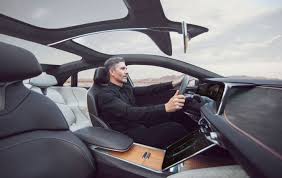 Lucid motors says the air generally has a fairly large interior space thanks to its minimal interior design. Elektroauto Lucid Air Wird Anfang September Mit Preis Vorgestellt Golem De