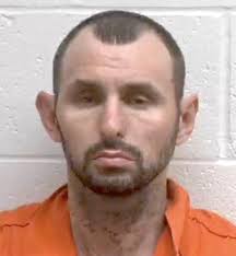 Police: Man wearing jail GPS anklet robbed North East convenience store