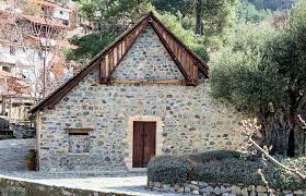 «δεν θα υποκύψουμε σε απειλές και πιέσεις. O Morfoy Oi Kleftes Kai O Osios Swzomenos O En Galateia Morfoy Ths Kyproy Binteo Noiazomai 18 Xronia Prosforas Ston Ellhnismo