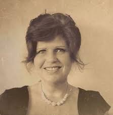 Amazon.com: Dee Horne: books, biography, latest update