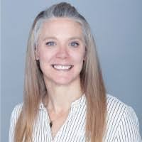 Amy Ronan's Instagram, Twitter & Facebook