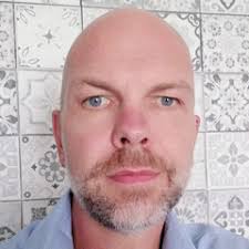 Stream Marc Robert music