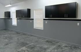 The paint finish is too dull and doesn't clean well at all. 27 Garage Paint Ideas And Tips For Garage Interiors