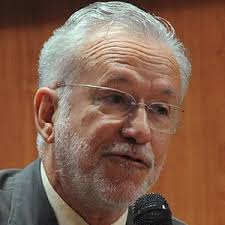 Alexandre garcia cometendo um crime. Alexandre Garcia Biografia Curiosidades E Vida Pessoal Famous Birthdays