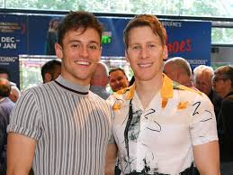 Tom daley / instagram daley and his husband, dustin lance black, welcomed their son via surrogate in june of 2018. O Yodg63zazqom