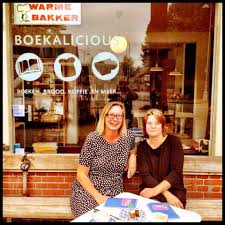Met Anja Van De Linnaeus Boekhandel