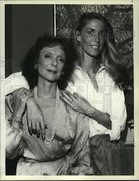 1982 Press Photo Tracy Brooks Swope and Barbara Baxley