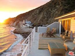 Lana Del Rey Buys Secluded 3m Malibu Beach Front Property
