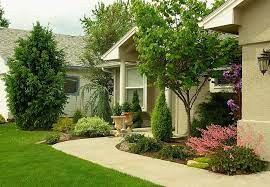 The motivation for healthier whenever you plan your grounds you'll be influenced by a lot of the concepts you utilize in decorating your house. Timeless Front Yard Yard Landscaping Side Yard Landscaping House Landscape