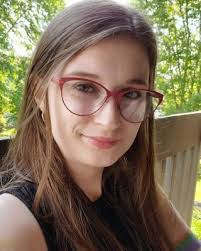 Jackie Fry's Instagram, Twitter & Facebook