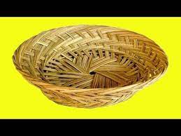 Keranjang dari kertas banyak gunanya di rumah dan bisa menjadi kado yang hebat. Cara Membuat Keranjang Anyaman Ari Lidi Youtube Wicker Laundry Basket Decorative Bowls Decorative Wicker Basket