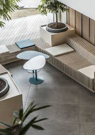 Creez Un Banc En Tasseaux De Bois En 2020 Decoration Bureau Architecte Interieur Design Entree