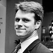 Vicki Bryan's Bond Angle (@VickiBryanBondA)