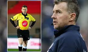 Nigel Owens health: Rugby ref has faced an 'unrelenting nightmare' of  health issues