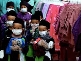 Mereka biasa mengucapkan selamat hari raya idul fitri secara langsung, maupun lewat pesan singkat whatsapp. Program Csr Untuk Anak Yatim