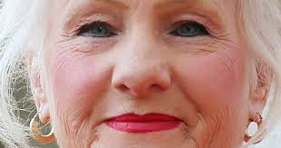 Wangaratta grandmother Glen Conway Naylor wins Australian Songwriting  Association award for lyrics she wrote