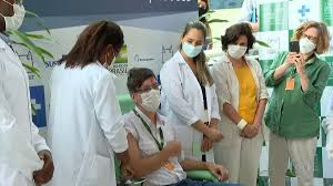 Over the time it has been ranked as high as 12 649 in the world, while most of its traffic comes from brazil, where it reached as high as 484 position. Oxford Vaccines Imported From India Were Distributed By Fiocruz National Newspaper