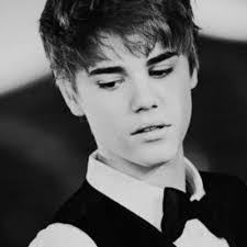 Camellia Moore's Instagram, Twitter & Facebook