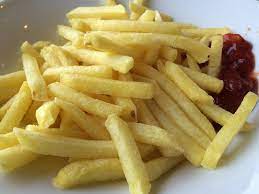 Agar kentang goreng renyah lebih lama, ternyata ada beberapa cara yang membuat teksturnya krispi. Cara Membuat Kentang Goreng Renyah Tidak Lembek