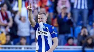 €* 03.11.1993 in lajeado rs.relevante news. Conversaciones Abiertas Para La Renovacion De Rodrigo Ely Con El Alaves Ser Vitoria Ser Deportivos Vitoria Cadena Ser