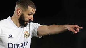 Karim benzema biography with personal life, affair and married related info. Karim Benzema S Sextape Exile Ends Even As His Trial Looms