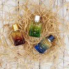 Suvari Parfumleri Essiz Notalariyla Bas Donduruyor Essiz Parfum Stil