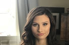 Elizabeth Michel's Instagram, Twitter & Facebook