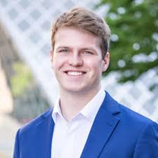 I am so beyond excited to announce that I have accepted an offer with  Insight Global for their 2023 Summer Internship position in San Francisco,  California!