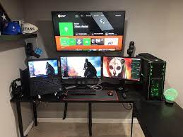 Battle Station Update Added 43 Tv And 2080 Ti Lap Desk Gaming Room Setup Gamer Setup