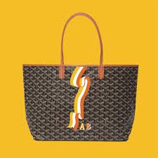 Maison Goyard On Instagram Waveyourownbanner Ever Since Its Inception In 1853 Maison Goyard Has Developed And Perpetuated A Unique Strictly Handpainte