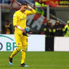 Gianluigi donnarumma was heading for the dugout, exiting the game to be replaced by salvatore sirigu. Make Psg Pay Through The Nose For Donnarumma If The Transfer Is All About Money For Ac Milan The Ac Milan Offside
