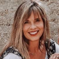 Ginger Mccullough's Instagram, Twitter & Facebook